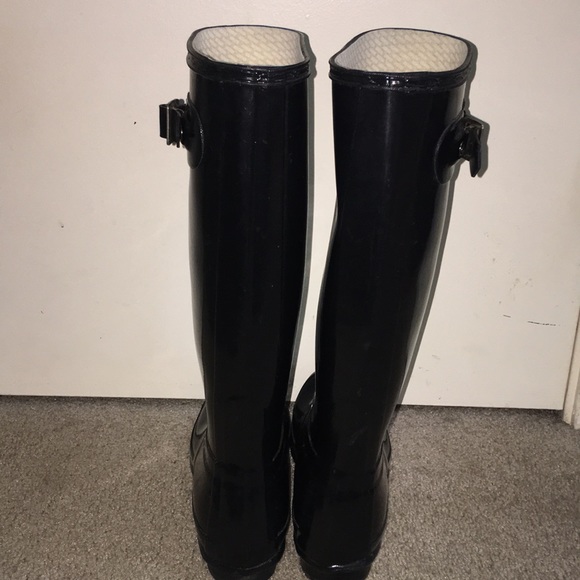 Hunter Original Black Glass Tall Rain Boots 5 M - Picture 7 of 8